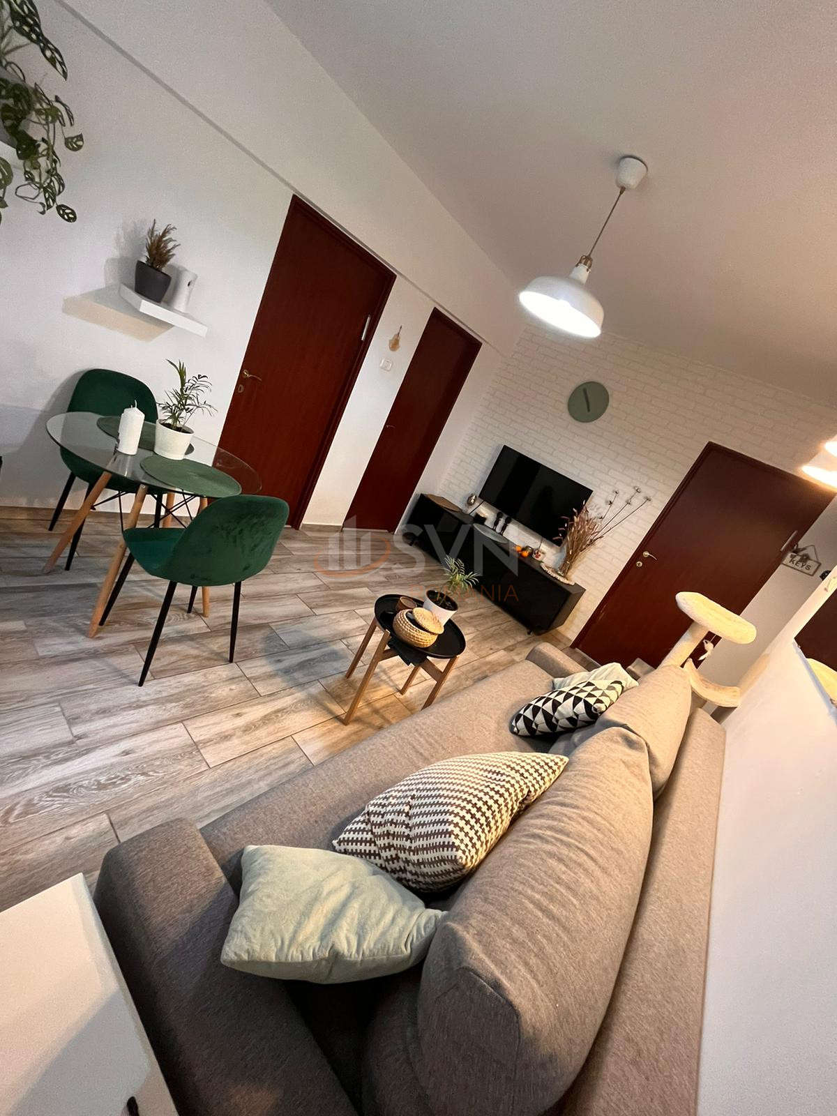 Apartament, 3 camere Bucuresti/Calea Victoriei