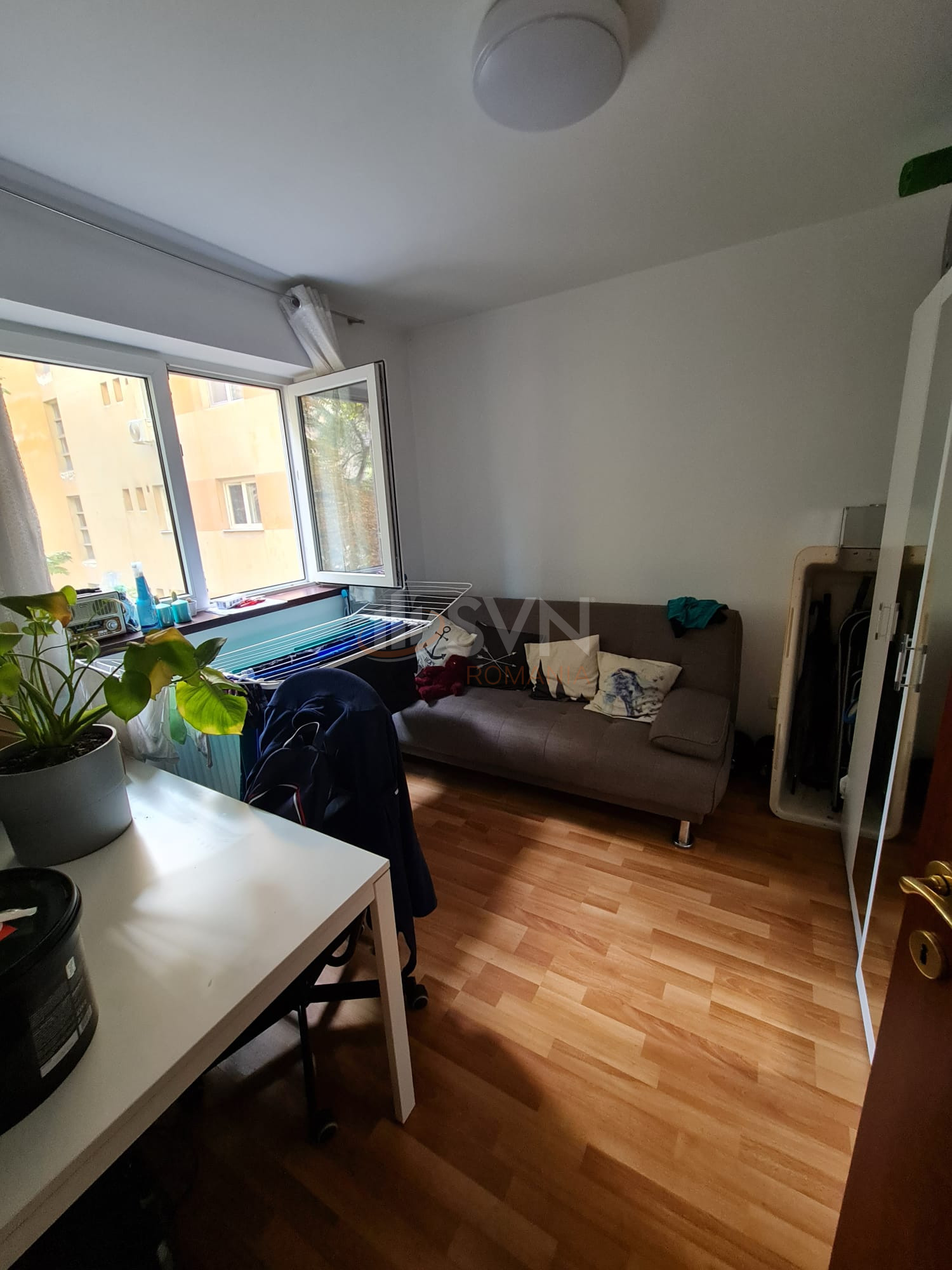Apartament, 3 camere Bucuresti/Calea Victoriei