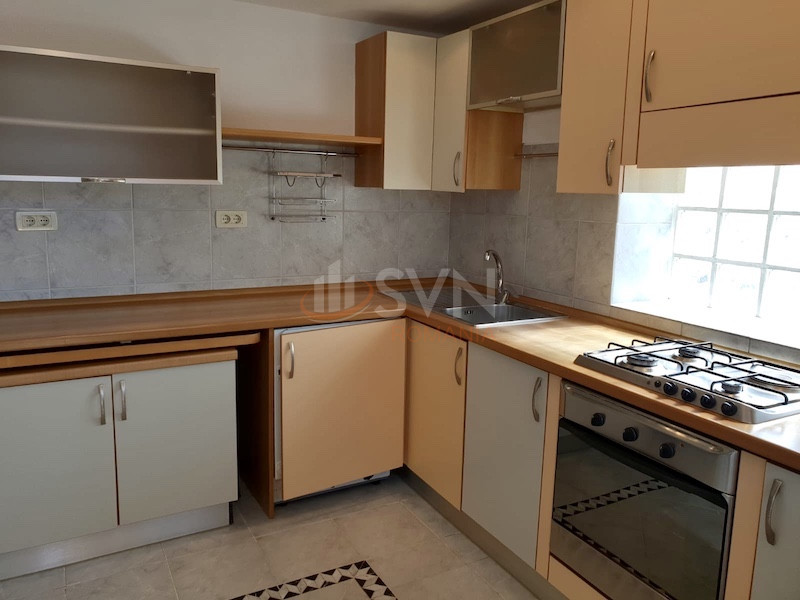 Apartament, 3 camere Bucuresti/Primaverii