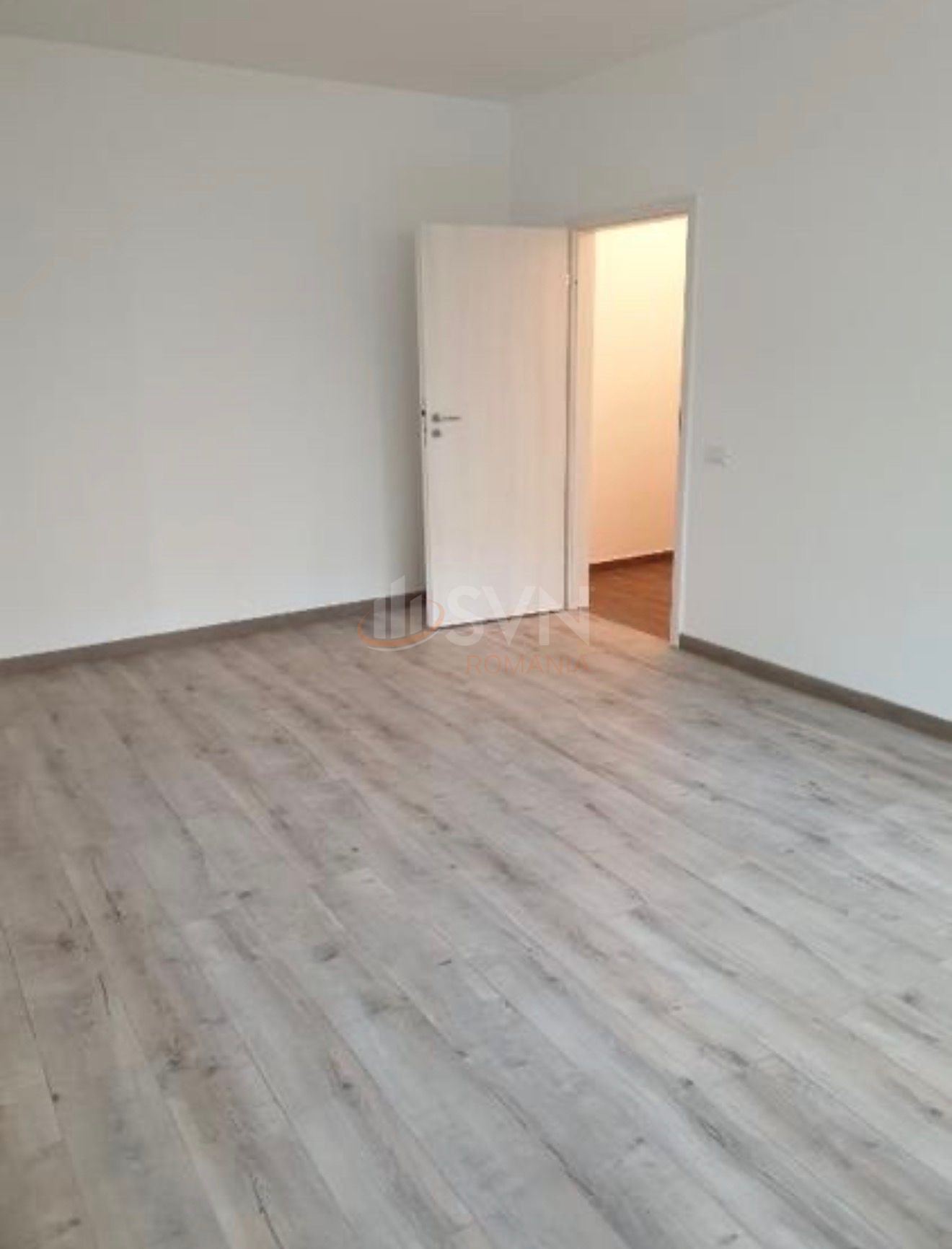 Apartament, 3 camere Bucuresti/Lujerului