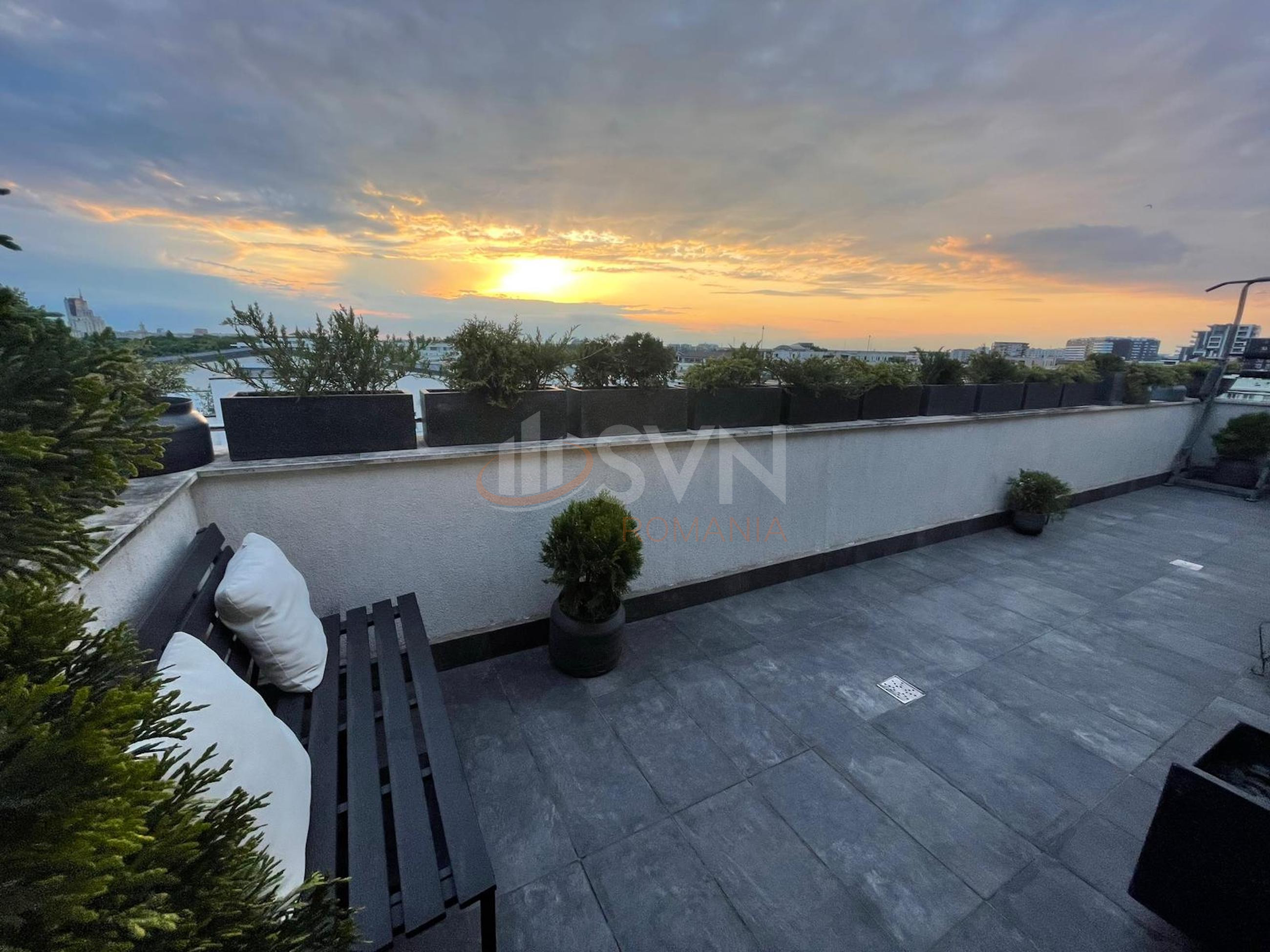 Apartament, 3 camere Bucuresti/Herastrau