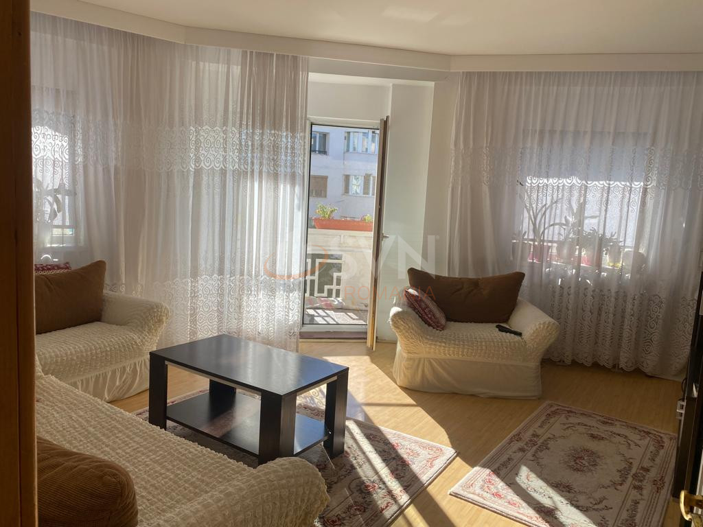 Apartament, 3 camere Bucuresti/Decebal