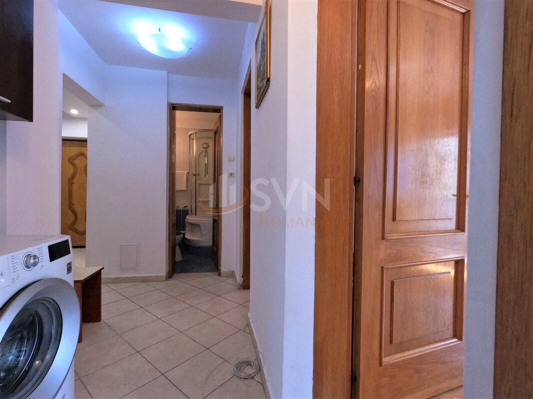 Apartament, 3 camere Bucuresti/Decebal