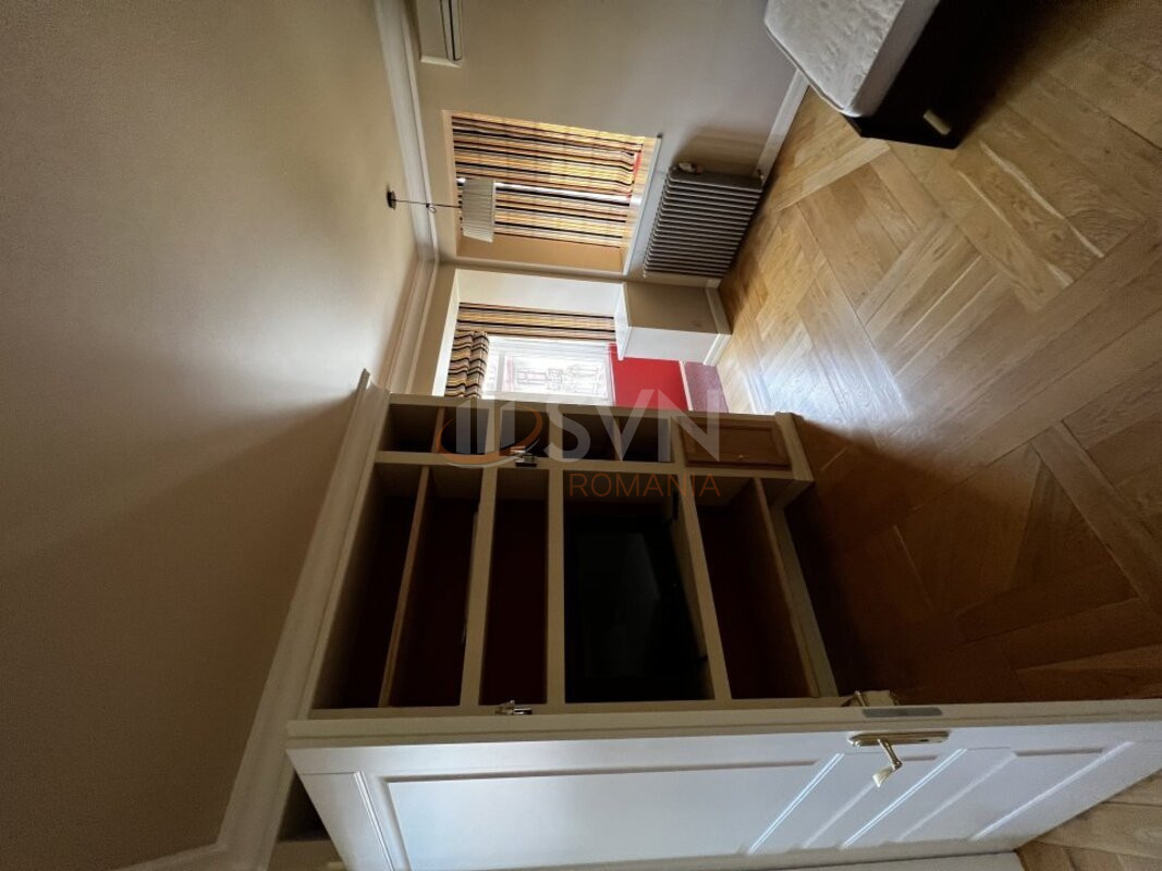 Apartament, 3 camere Bucuresti/Armeneasca