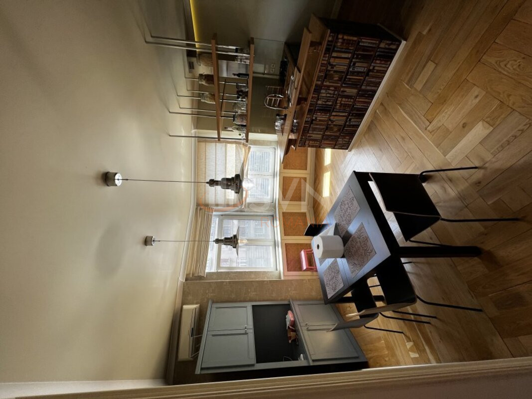 Apartament, 3 camere Bucuresti/Armeneasca