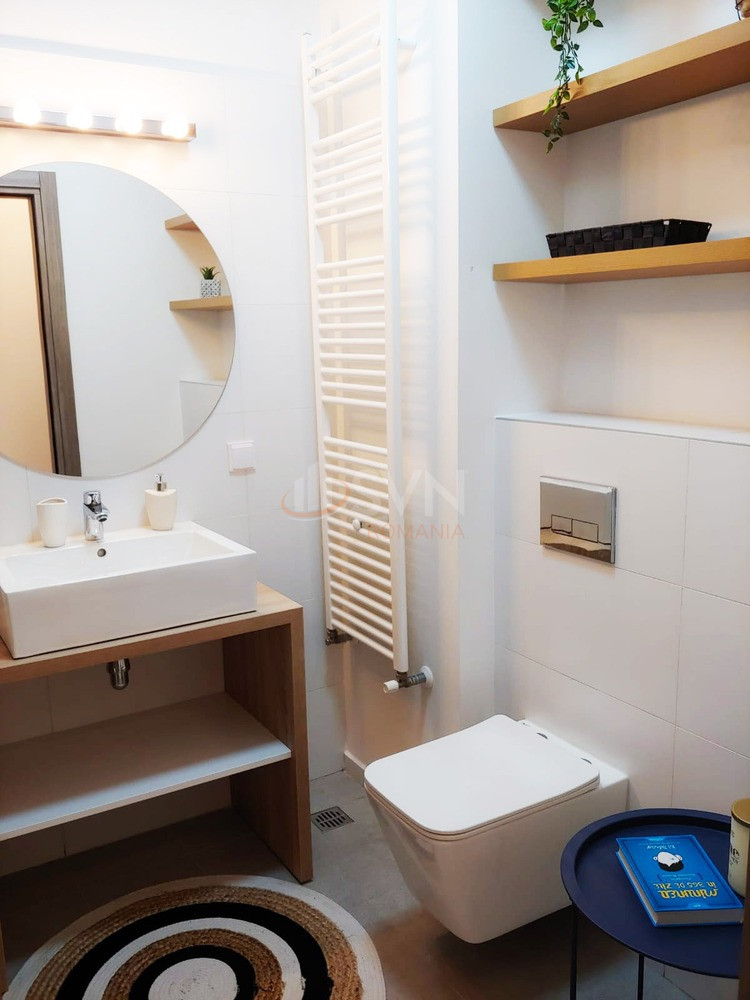 Apartament, 3 camere Bucuresti/Piata Unirii (s3)