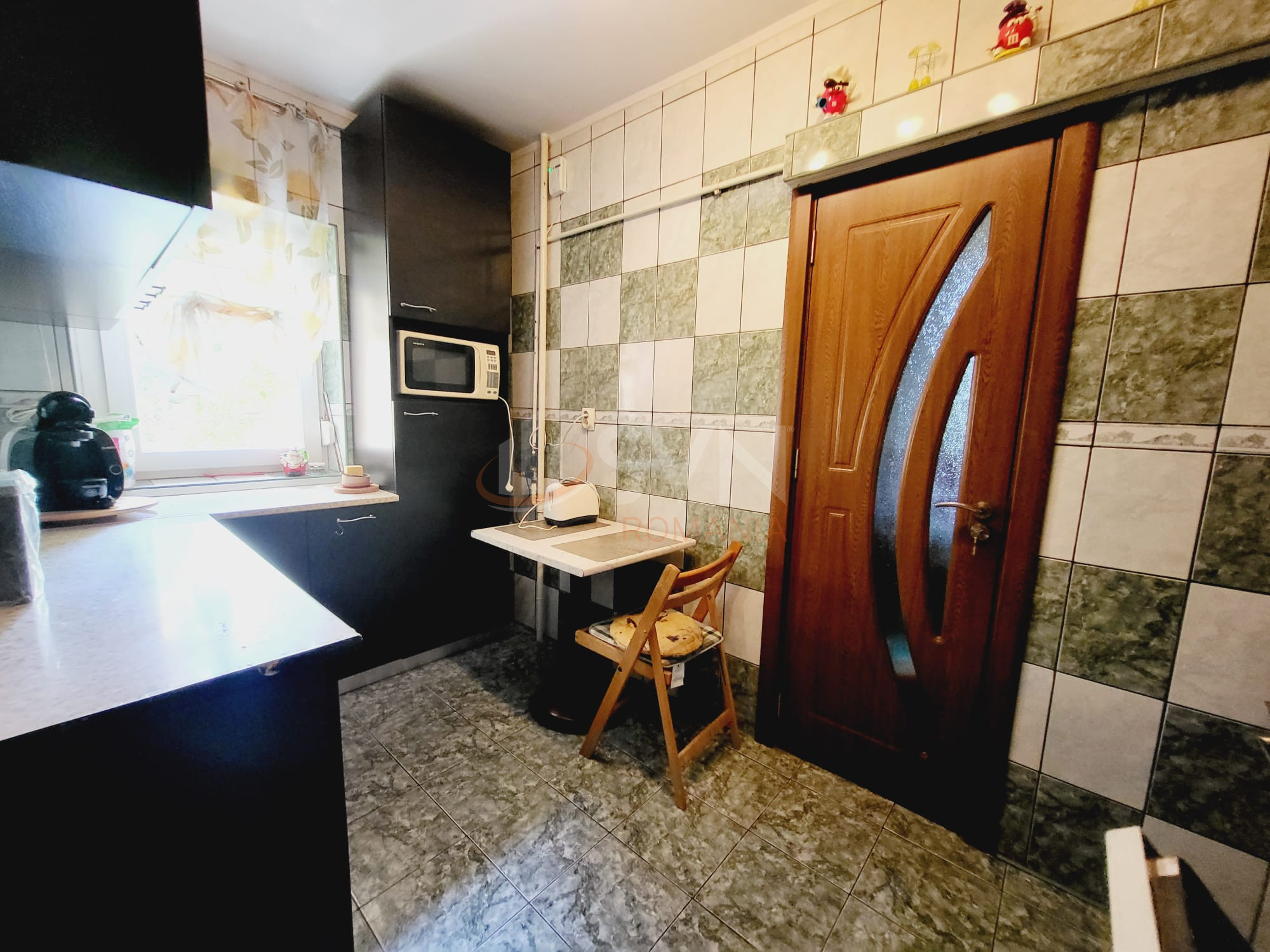 Apartament, 3 camere Bucuresti/Calea Calarasilor