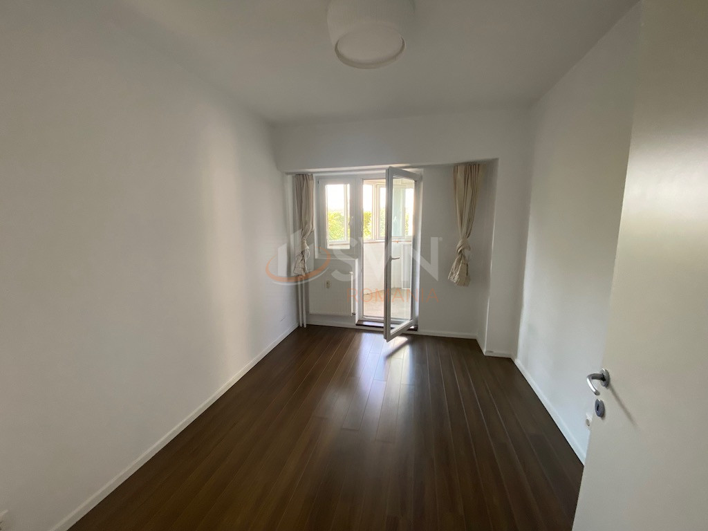 Apartament, 3 camere Bucuresti/1 Mai