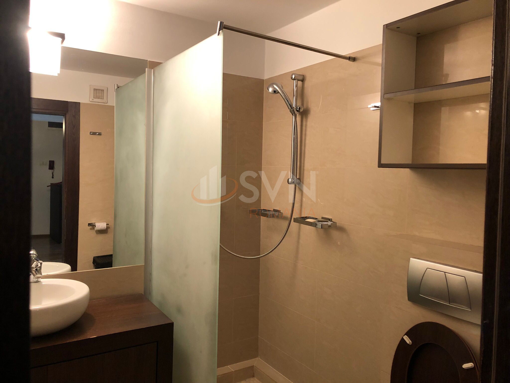 Apartament, 3 camere Bucuresti/Calea Calarasilor