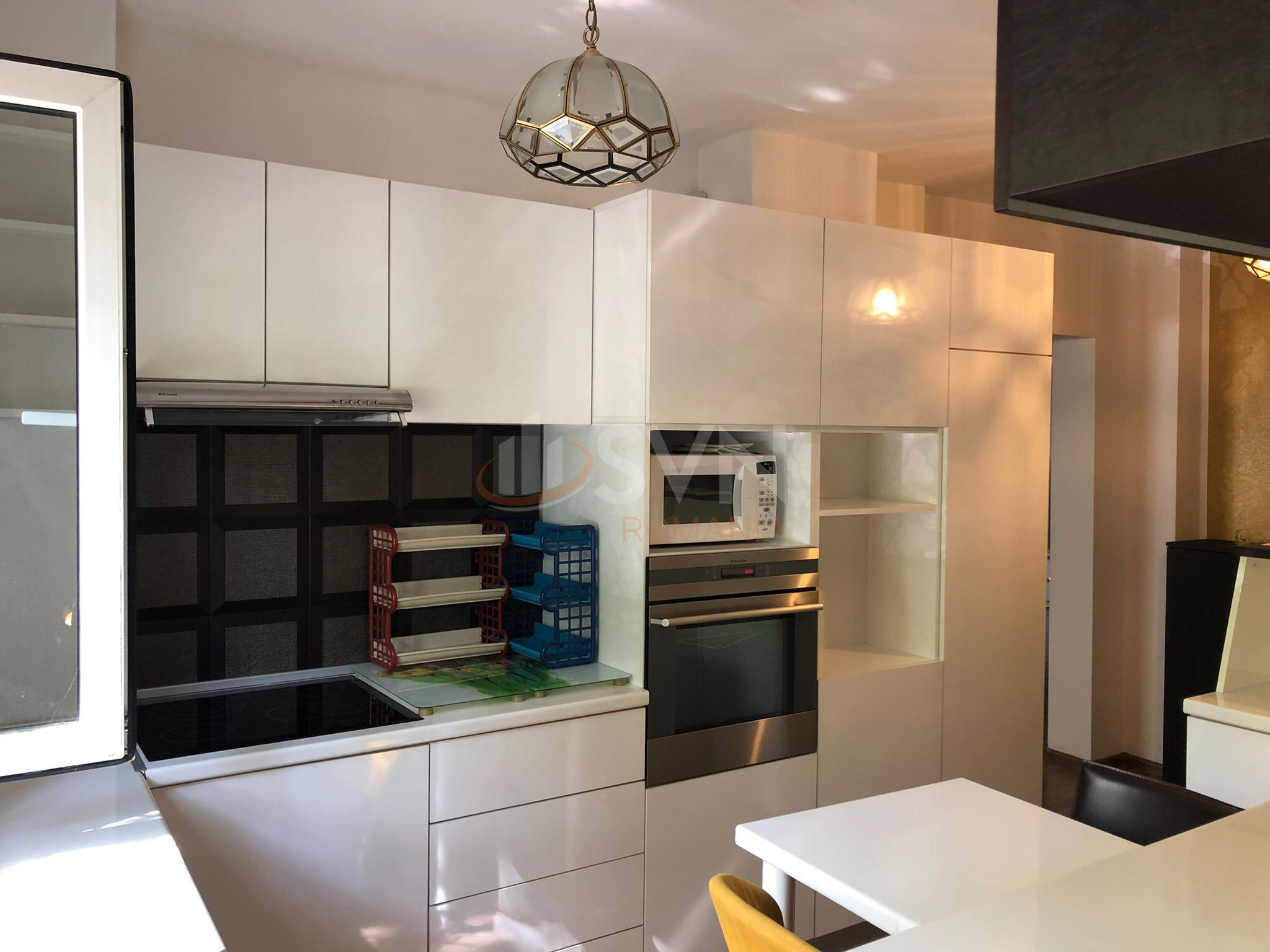 Apartament, 3 camere Bucuresti/Calea Calarasilor