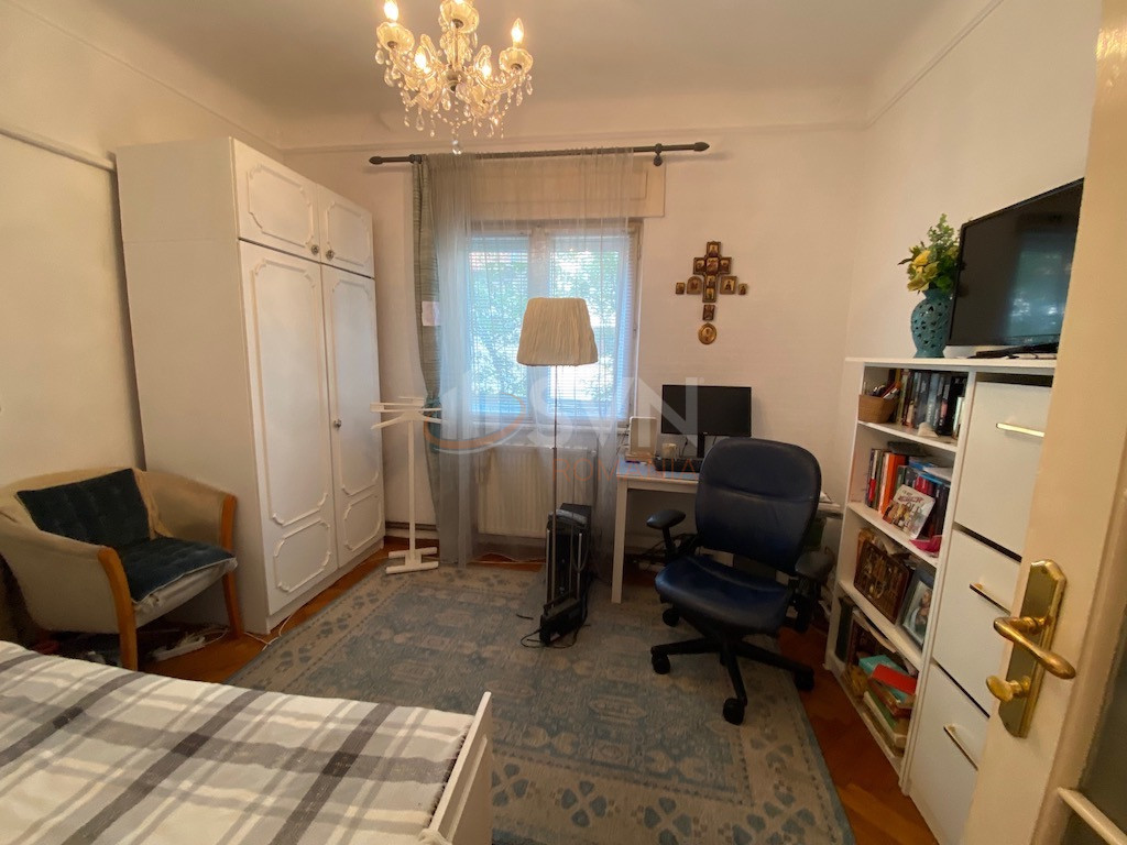 Apartament, 3 camere Bucuresti/Casin