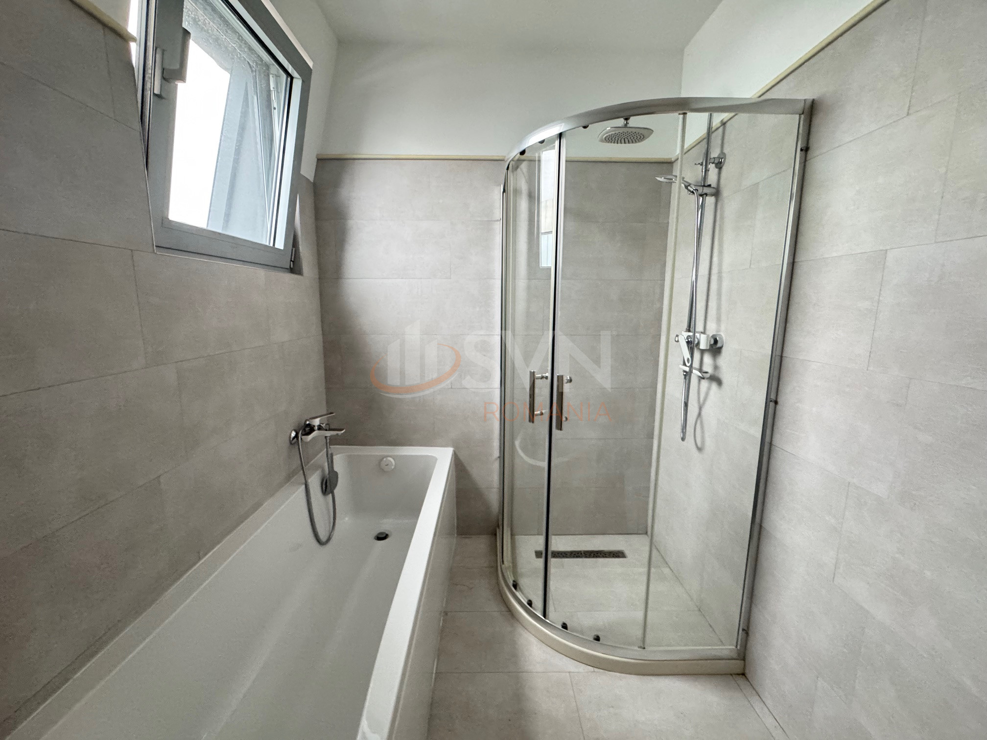 Apartament, 3 camere Bucuresti/Straulesti