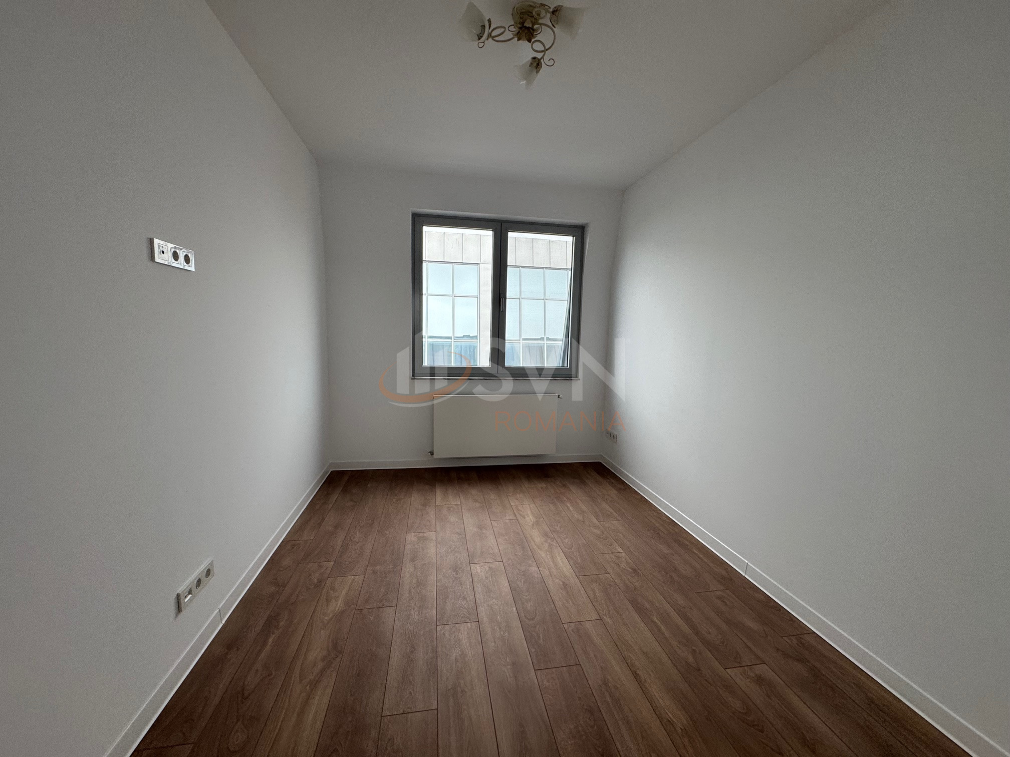 Apartament, 3 camere Bucuresti/Straulesti