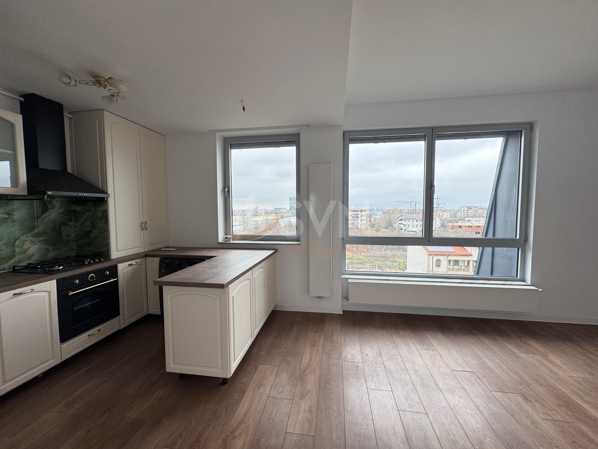 Apartament, 3 camere Bucuresti/Straulesti