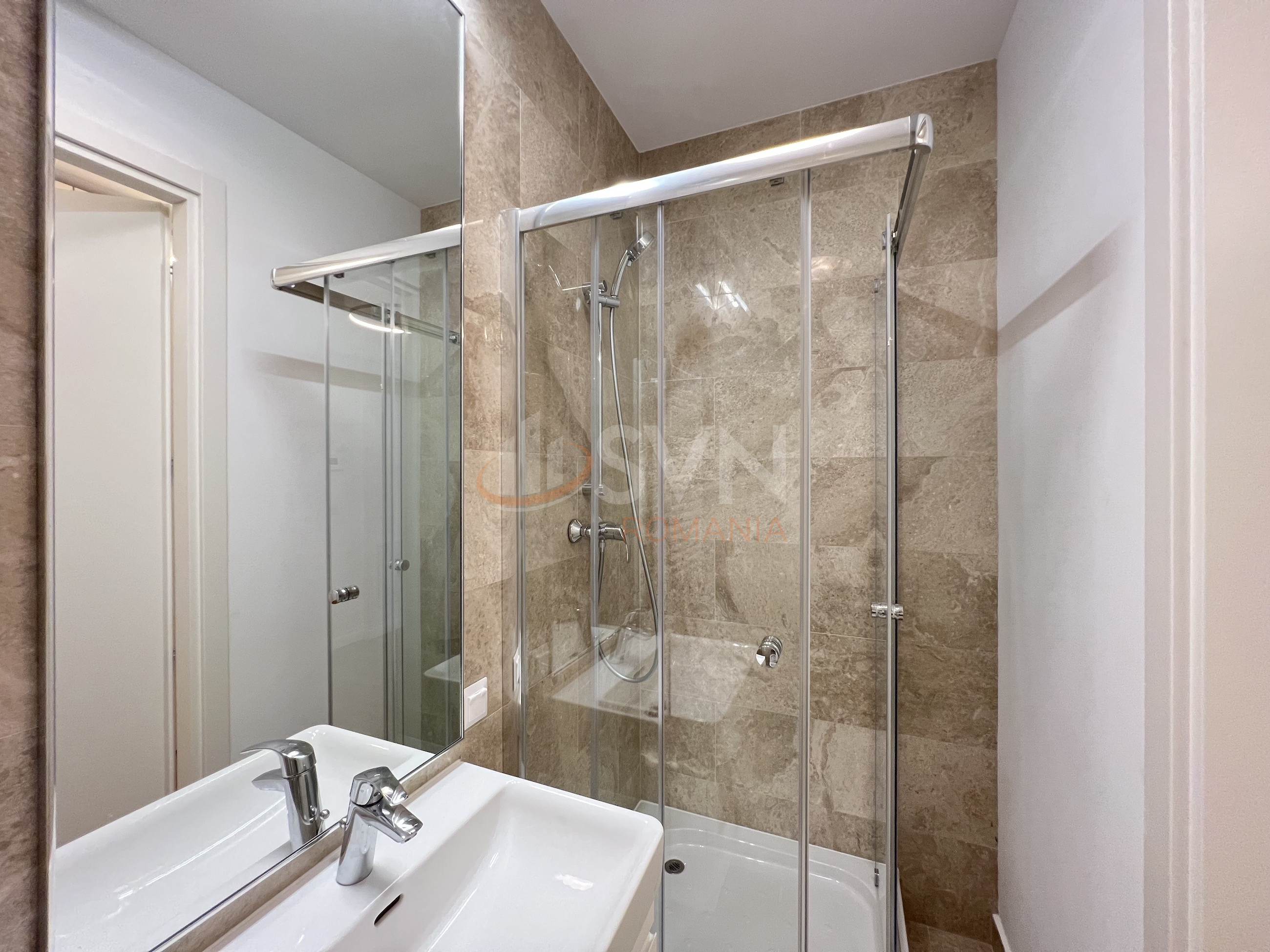 Apartament, 3 camere Bucuresti/Domenii