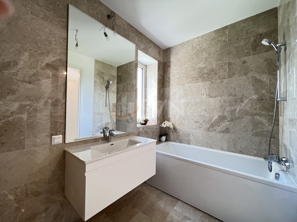 Apartament, 3 camere Bucuresti/Domenii