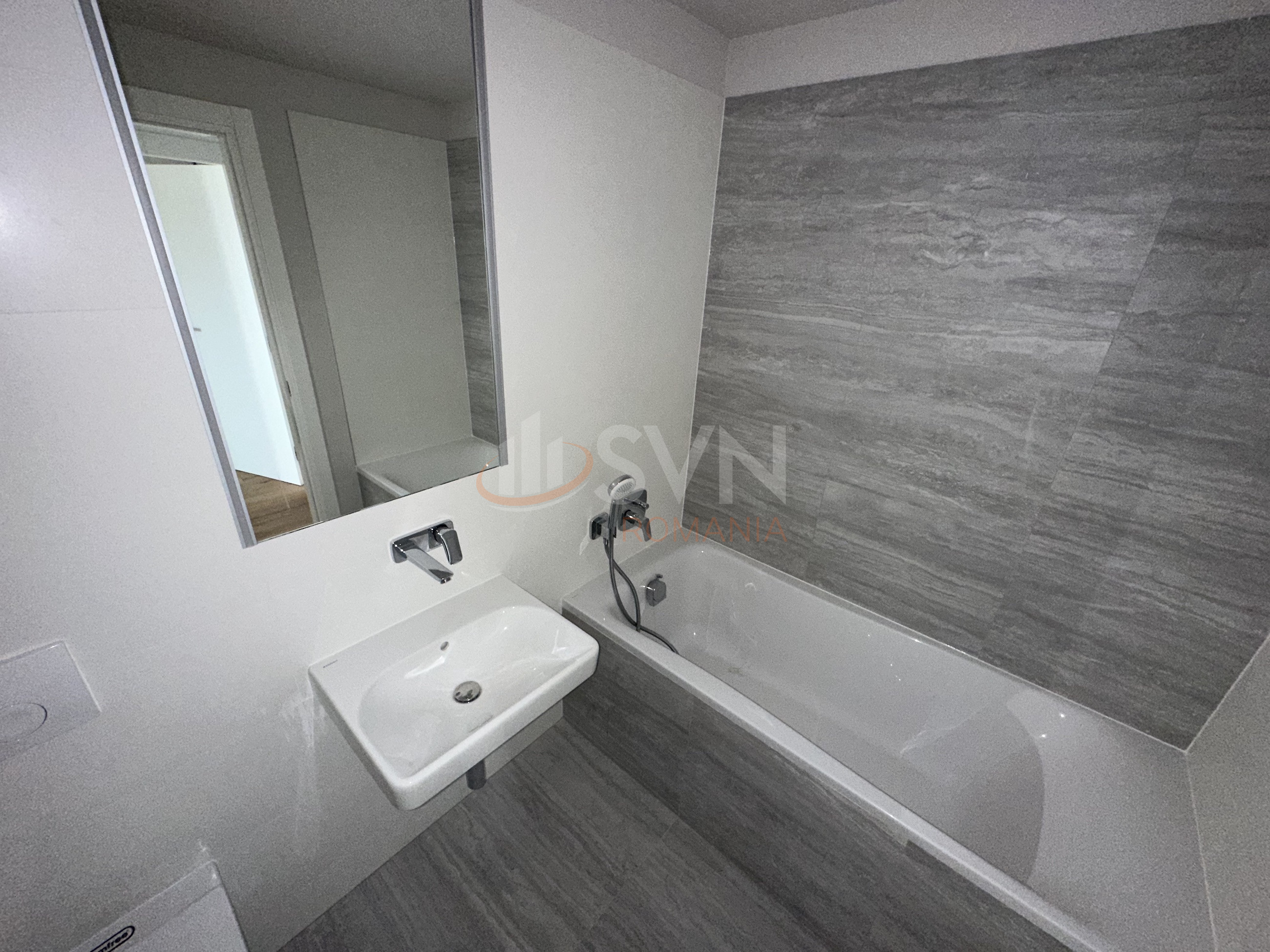 Apartament, 3 camere Bucuresti/Aviatiei