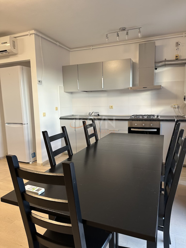 Apartament, 3 camere Bucuresti/Straulesti
