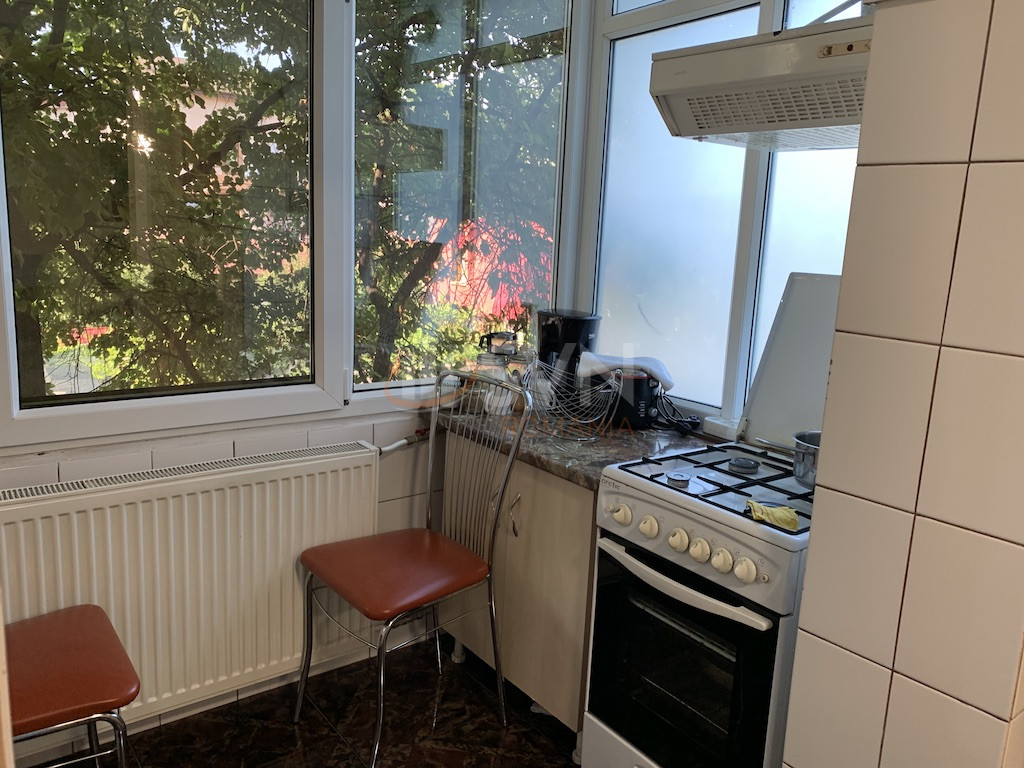 Apartament, 3 camere Bucuresti/Aviatiei