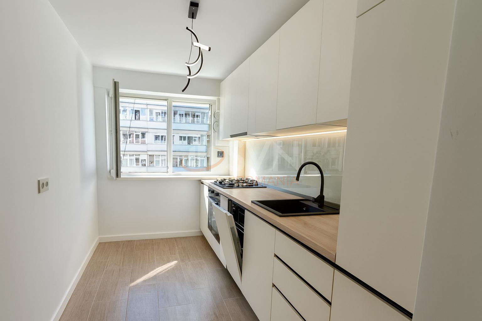 Apartament, 3 camere Bucuresti/Bucur Obor