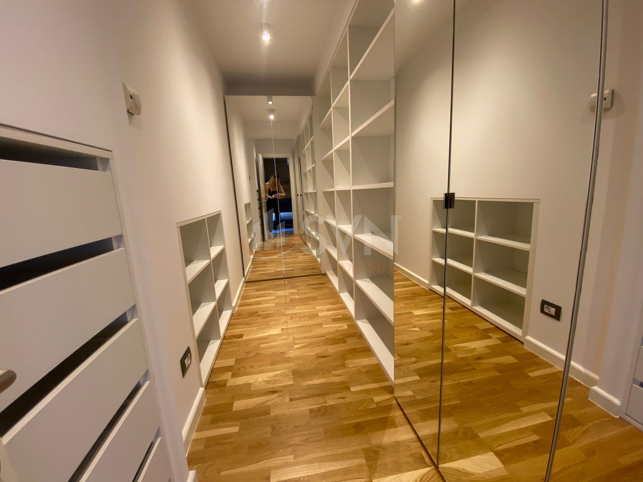 Apartament, 3 camere Bucuresti/Baneasa