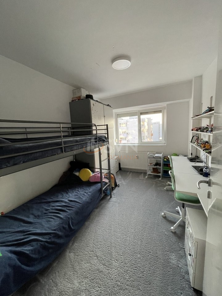 Apartament, 3 camere Bucuresti/1 Mai