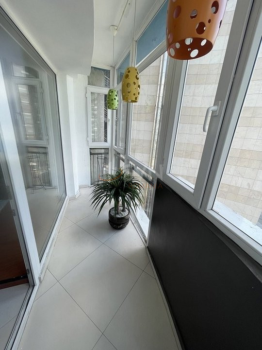 Apartament, 3 camere Bucuresti/Piata Victoriei