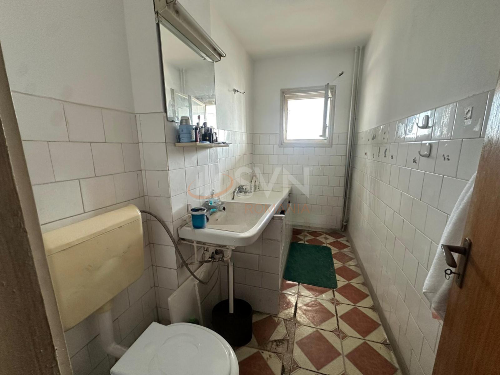 Apartament, 3 camere Bucuresti/1 Mai