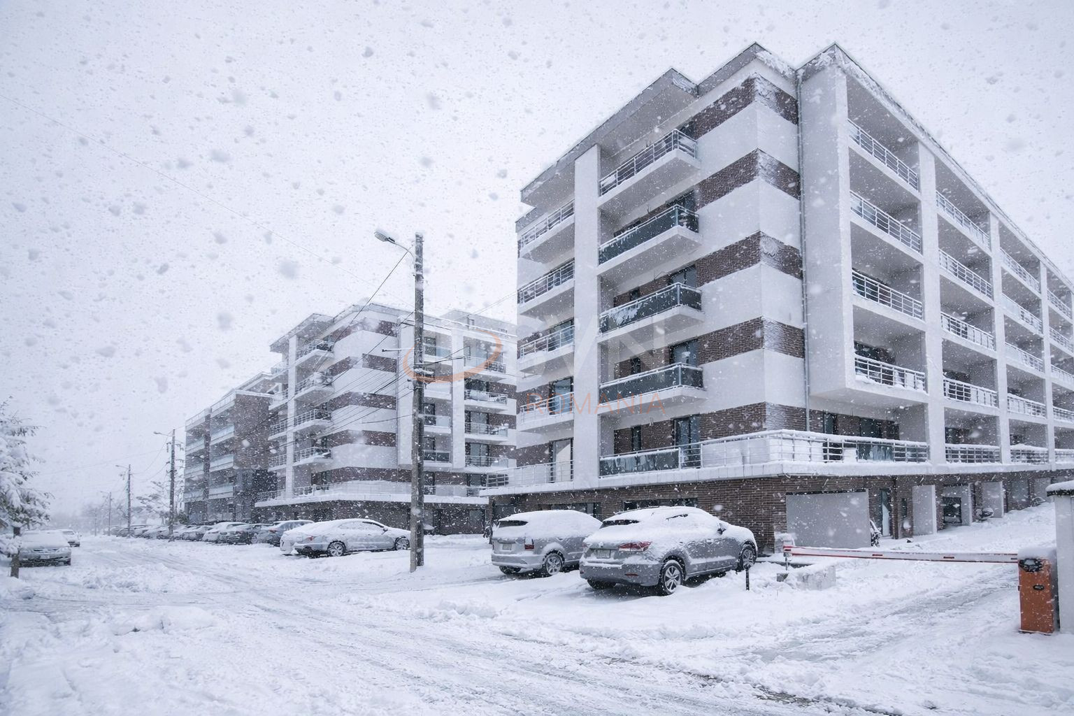 Apartament, 3 camere Bucuresti/Baneasa