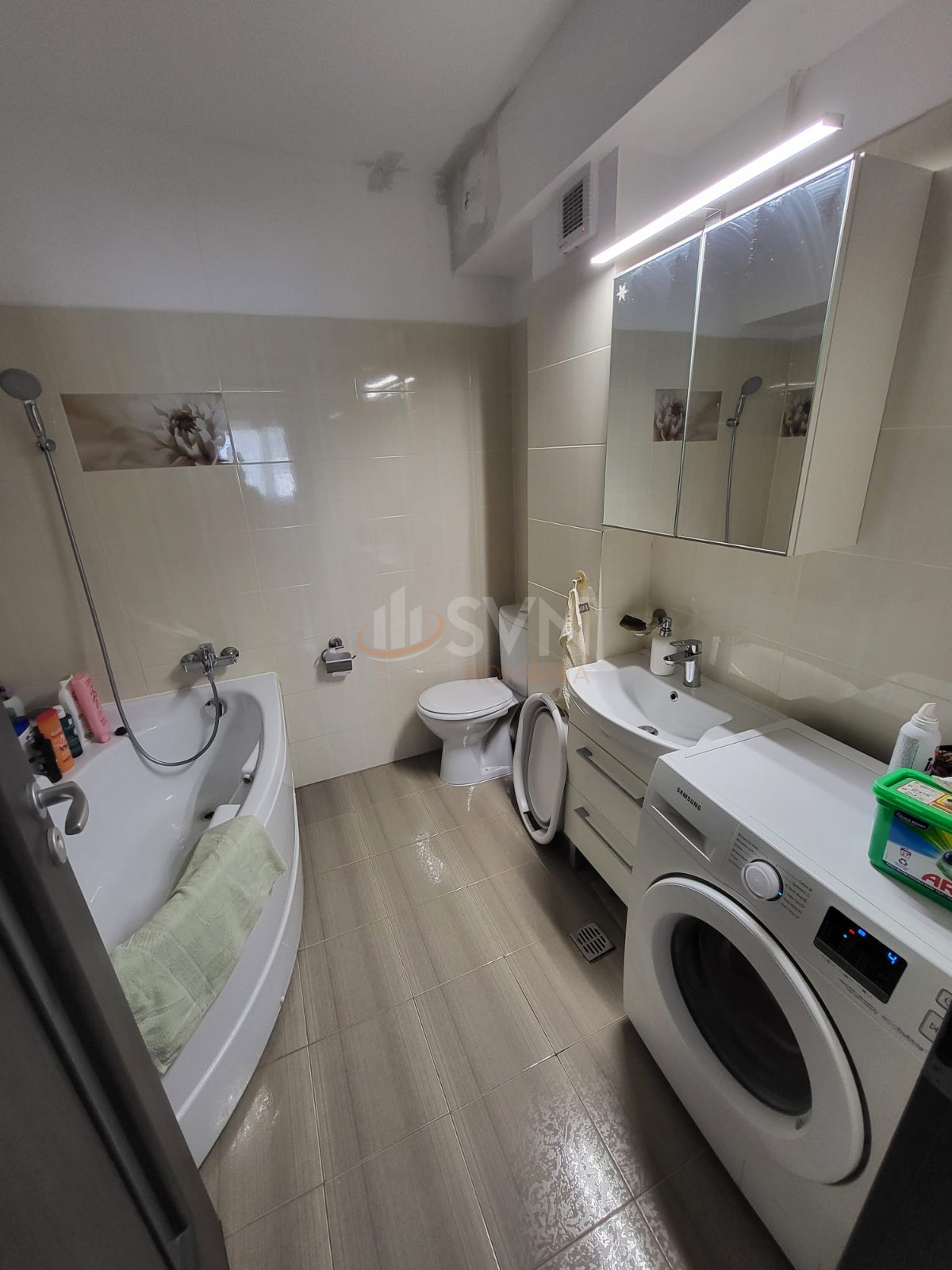 Apartament, 3 camere Bucuresti/Ozana