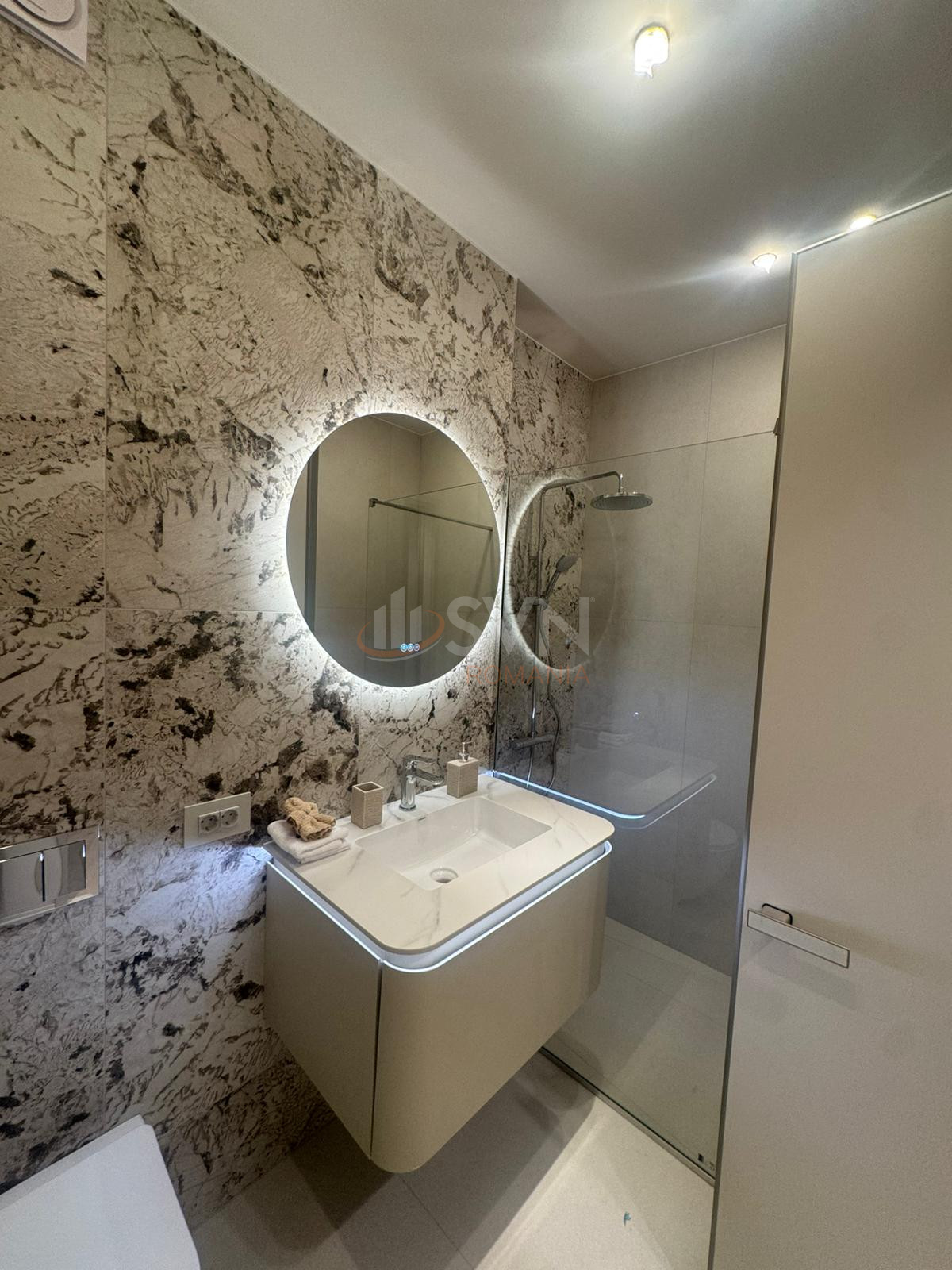 Apartament, 3 camere Bucuresti/Aviatiei