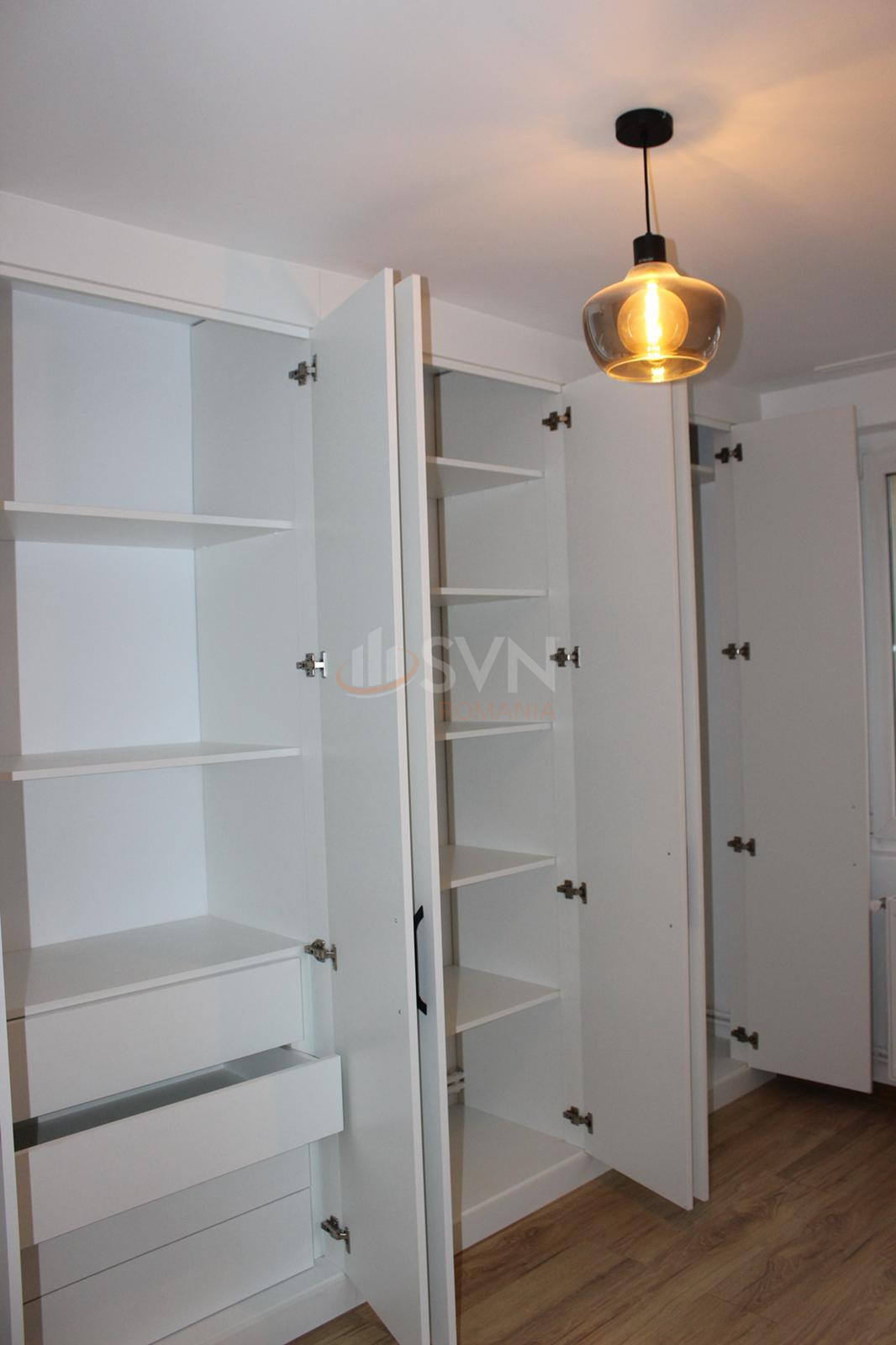 Apartament, 3 camere Bucuresti/Lacul Tei