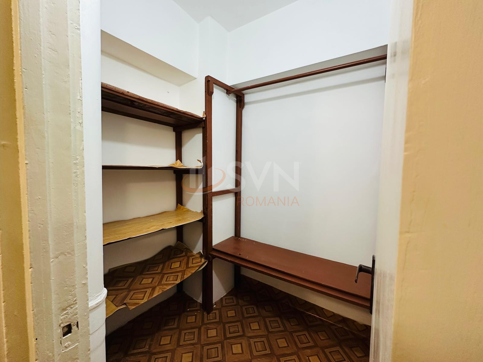 Apartament, 3 camere Bucuresti/Lacul Tei