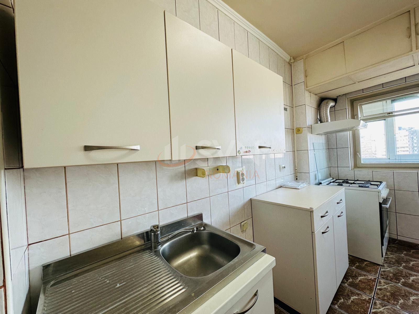 Apartament, 3 camere Bucuresti/Lacul Tei