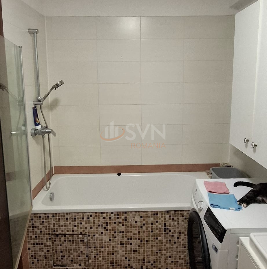 Apartament, 3 camere Bucuresti/Calea Calarasilor