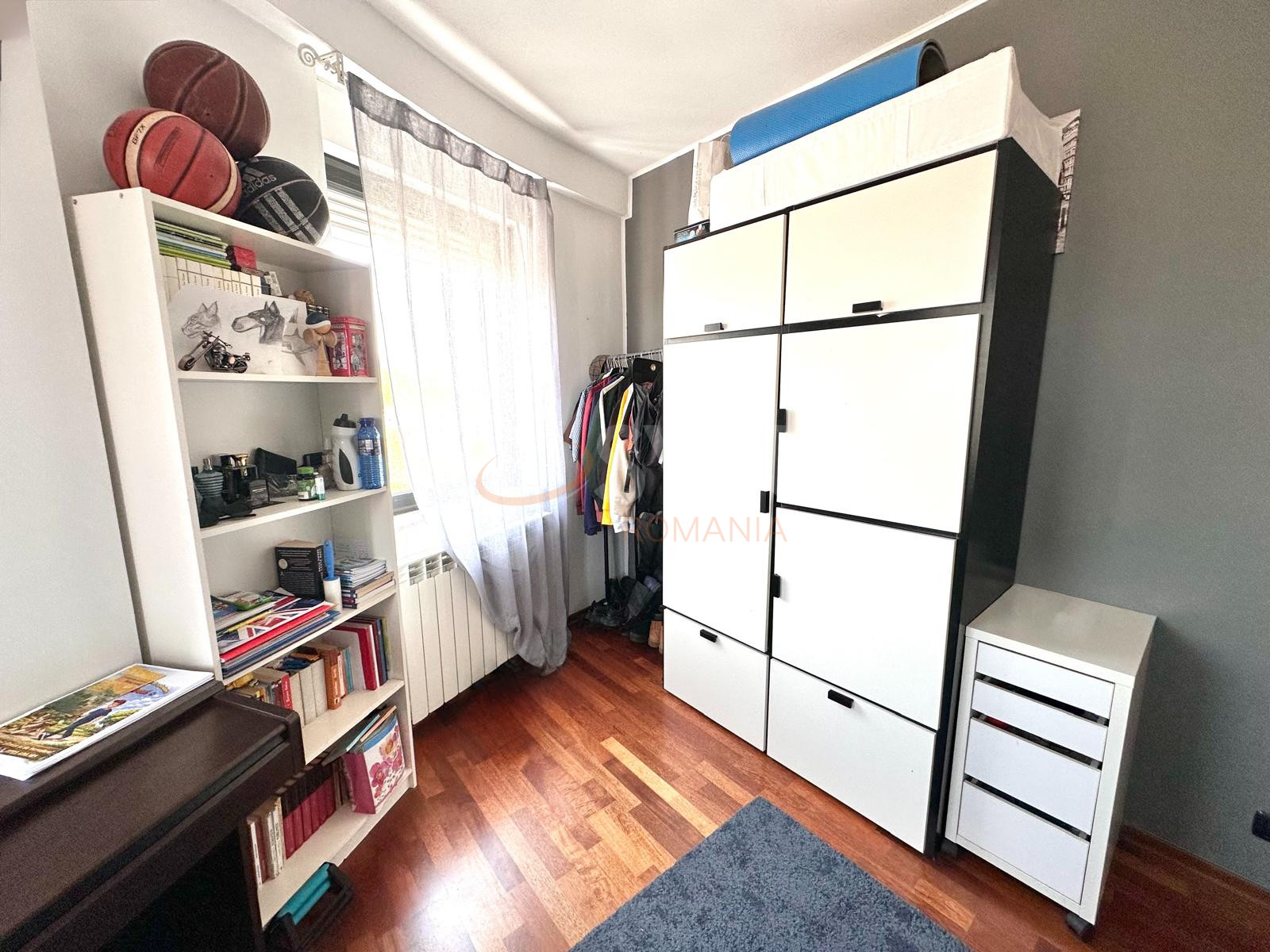 Apartament, 3 camere Bucuresti/Calea Calarasilor