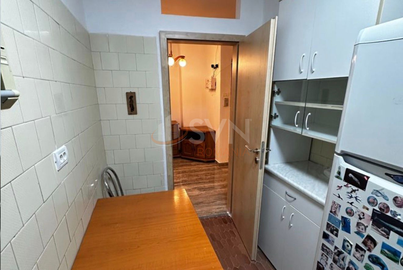 Apartament, 3 camere Bucuresti/Lujerului