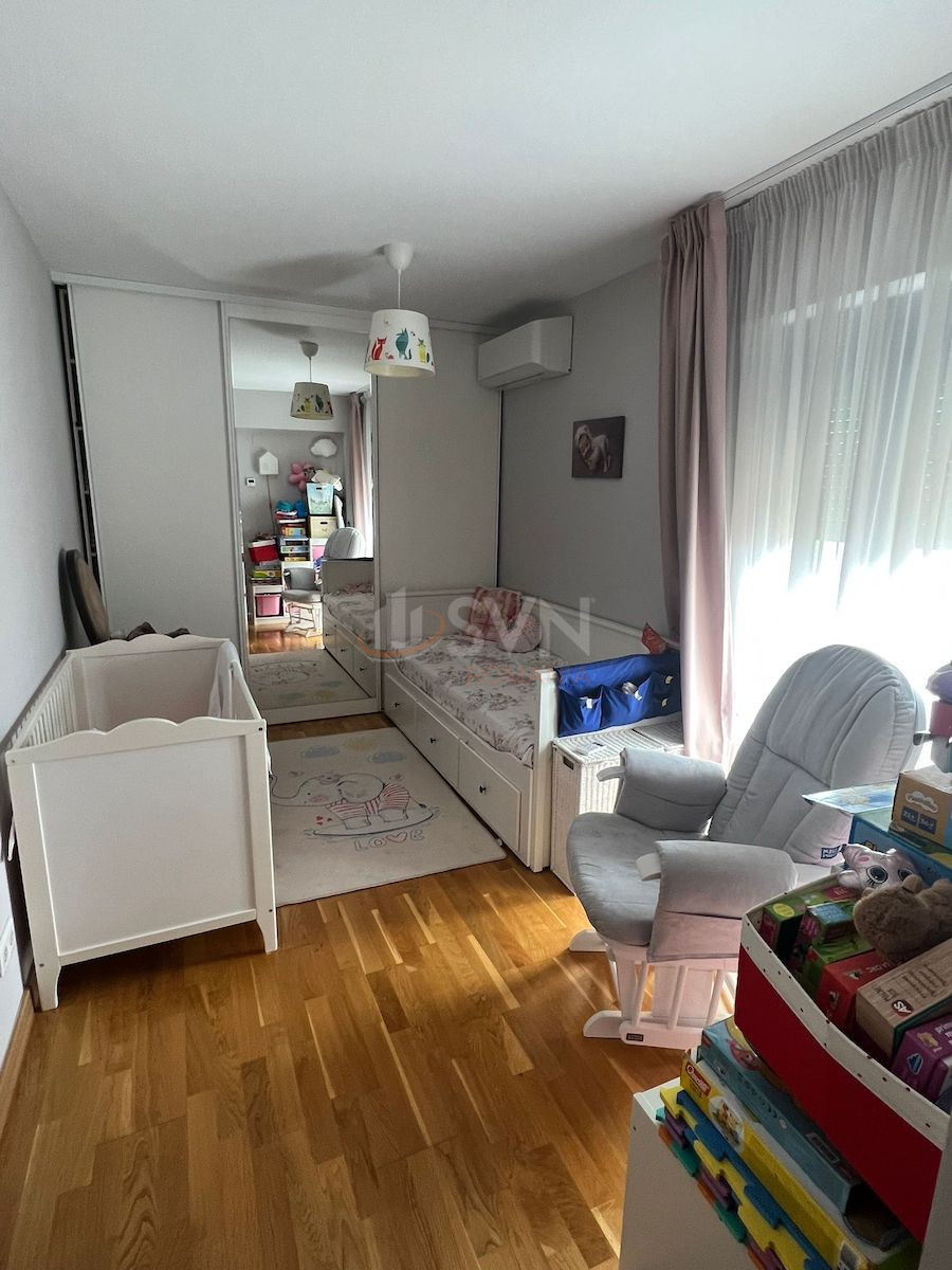 Apartament, 3 camere Bucuresti/Victoriei