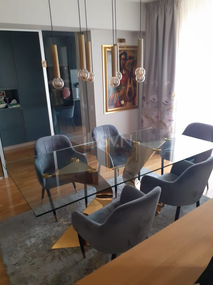 Apartament, 3 camere Bucuresti/Victoriei