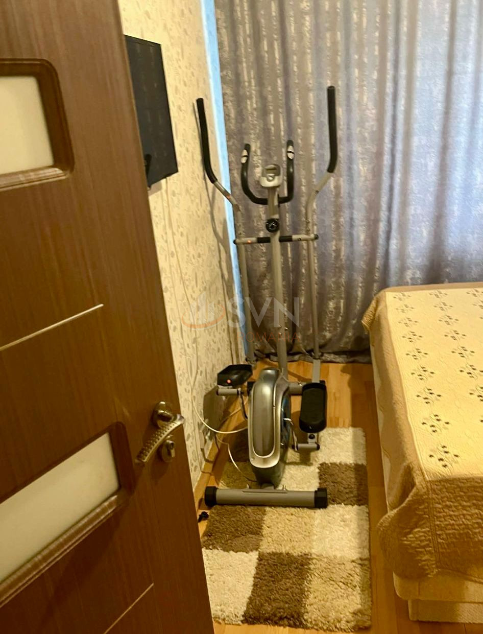 Apartament, 3 camere Bucuresti/Crangasi