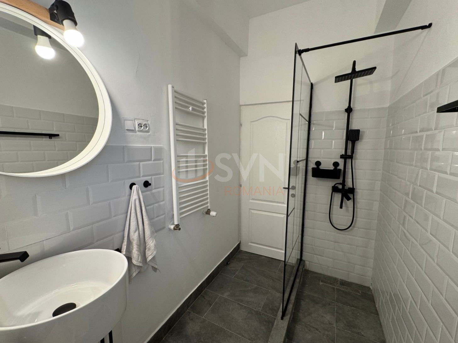 Apartament, 3 camere Bucuresti/Calea Victoriei