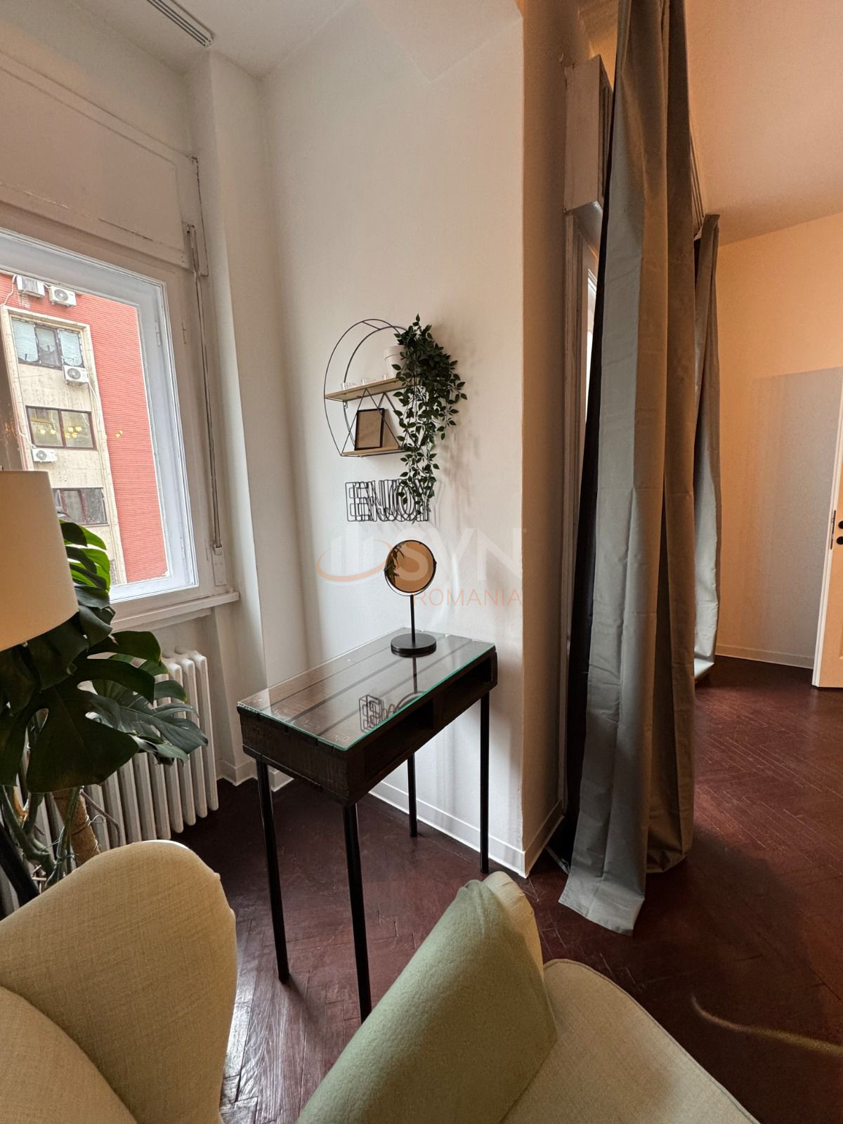 Apartament, 3 camere Bucuresti/Calea Victoriei