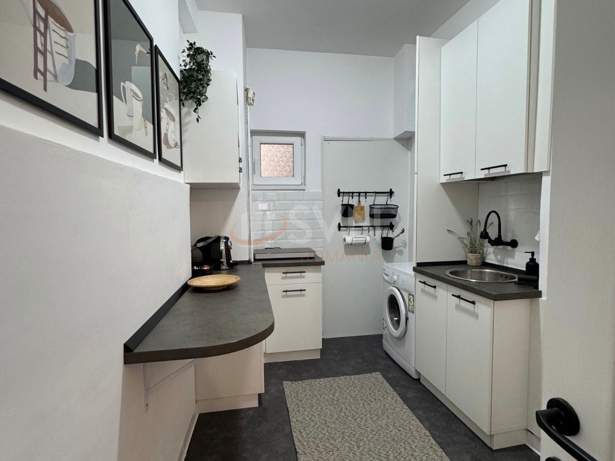 Apartament, 3 camere Bucuresti/Calea Victoriei