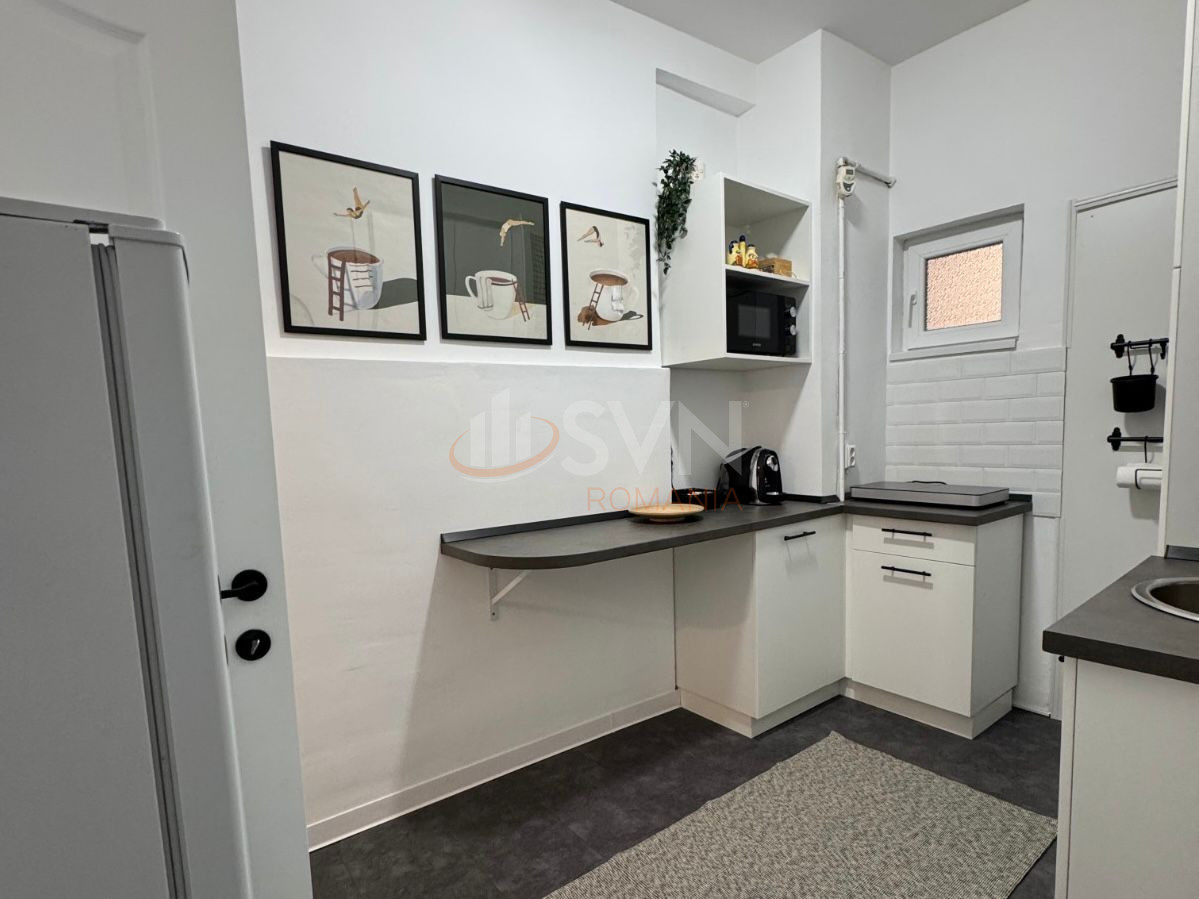 Apartament, 3 camere Bucuresti/Calea Victoriei