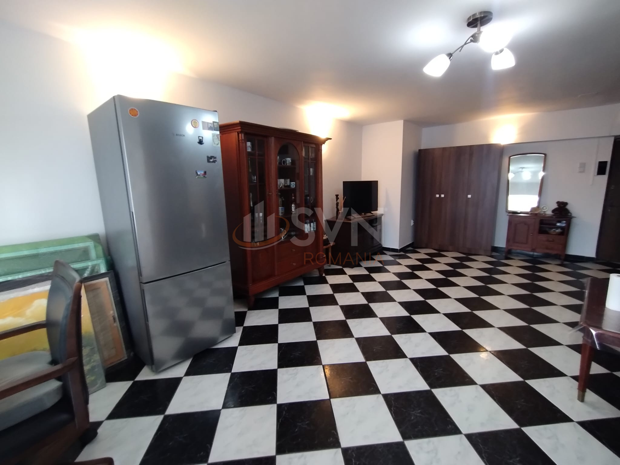 Apartament, 3 camere Bucuresti/P-ta Unirii