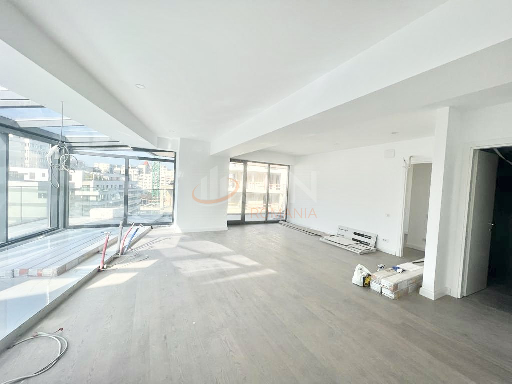 Apartament, 3 camere Bucuresti/Piata Victoriei