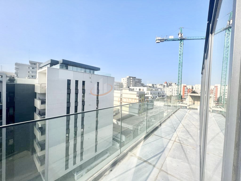 Apartament, 3 camere Bucuresti/Piata Victoriei