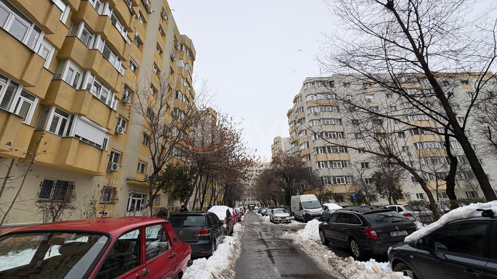 Apartament, 3 camere Bucuresti/Lacul Tei