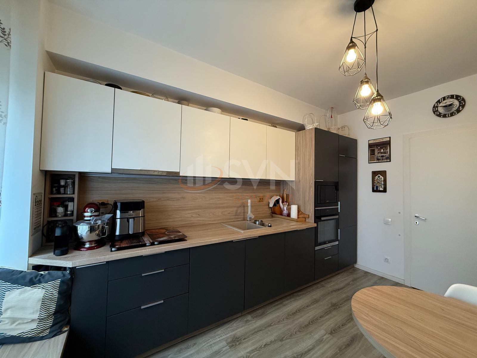 Apartament, 3 camere Bucuresti/Barbu Vacarescu