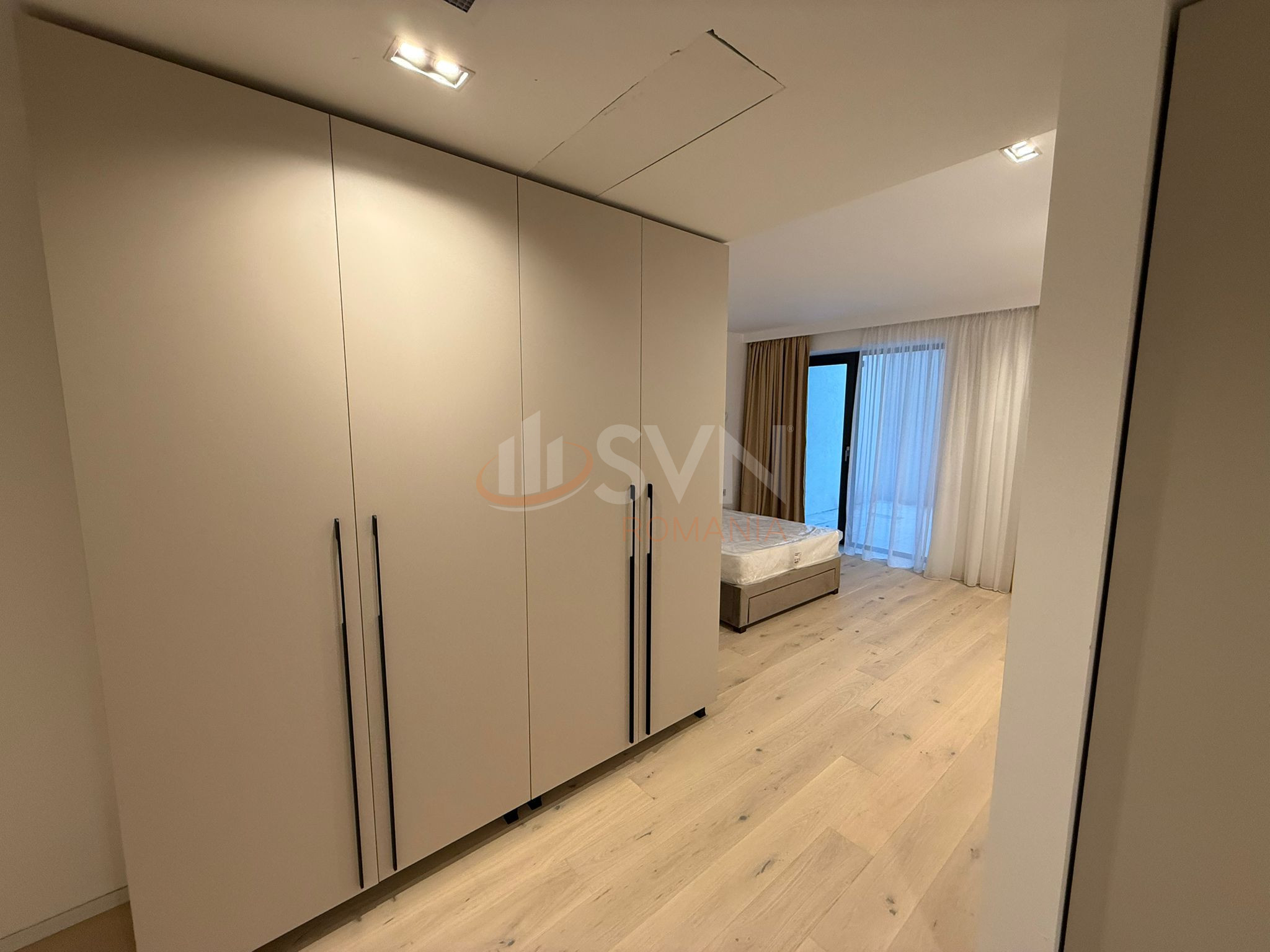 Apartament, 3 camere Bucuresti/Aviatorilor